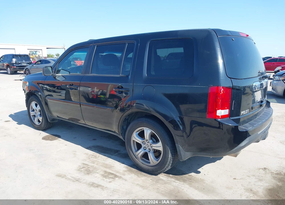 2012 HONDA PILOT EX-L VIN: 5FNYF4H72CB007144