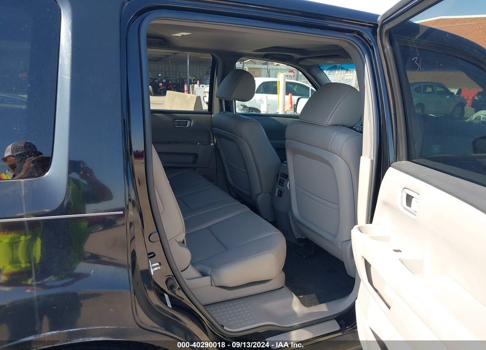 2012 HONDA PILOT EX-L VIN: 5FNYF4H72CB007144