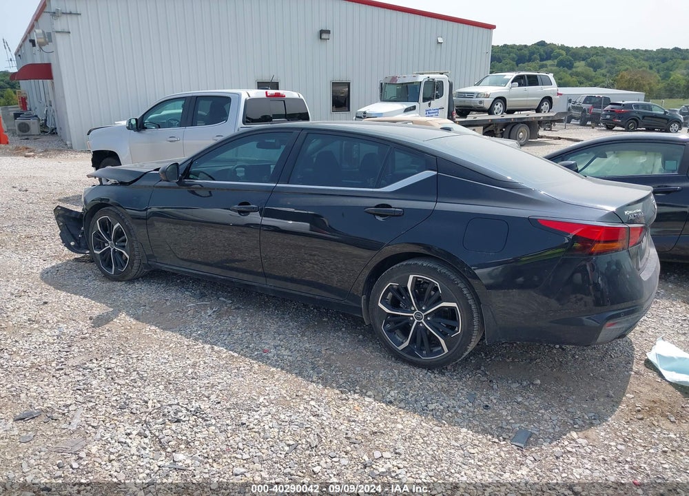2024 NISSAN ALTIMA SR FWD VIN: 1N4BL4CV3RN332471
