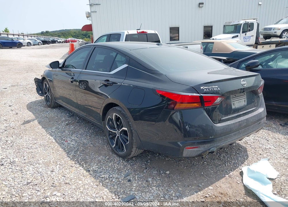 2024 NISSAN ALTIMA SR FWD VIN: 1N4BL4CV3RN332471