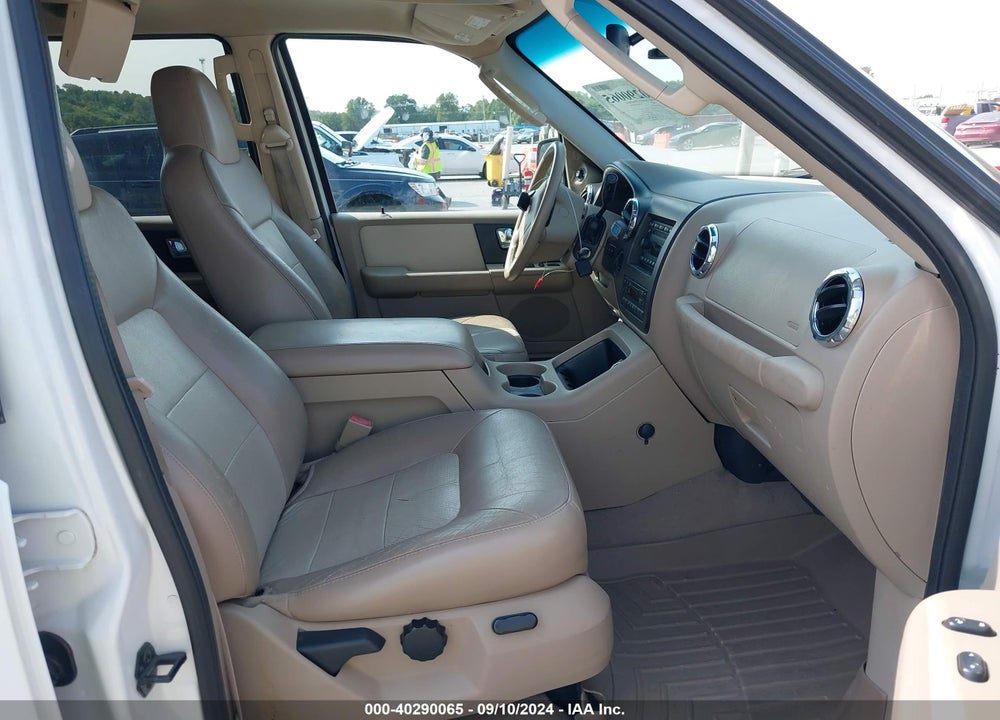 2005 FORD EXPEDITION EDDIE BAUER/KING RANCH VIN: 1FMPU18545LA42455