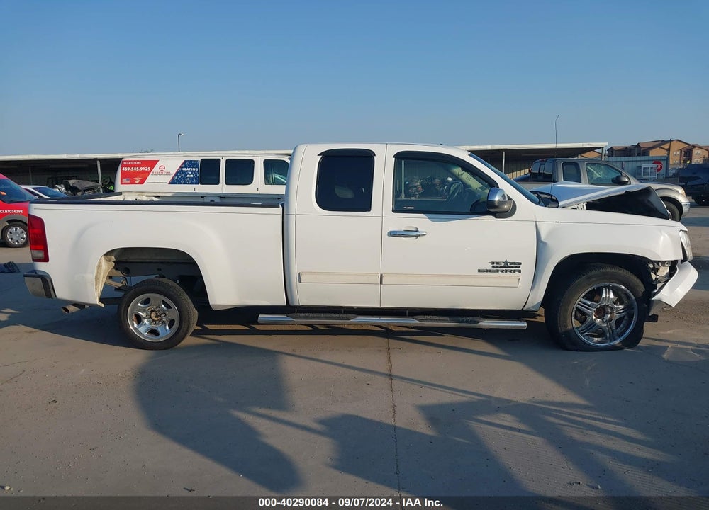 2011 GMC SIERRA 1500 SL VIN: 1GTR1UEA9BZ418567