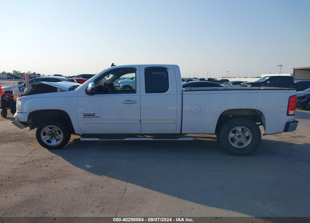 2011 GMC SIERRA 1500 SL VIN: 1GTR1UEA9BZ418567