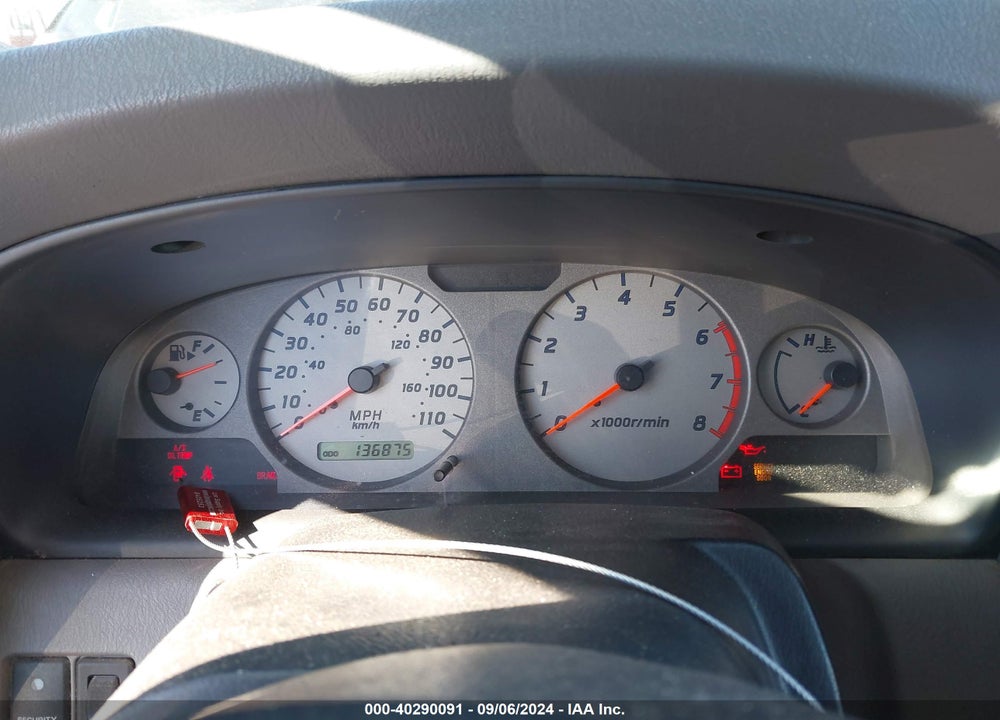 2001 NISSAN XTERRA SE VIN: 5N1ED28T51C567014