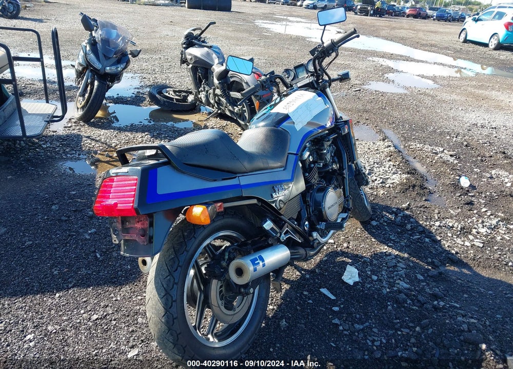 1985 HONDA VF1100 S VIN: 1HFSC1702FA105062
