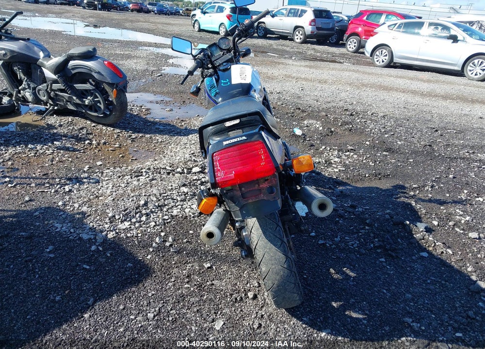 1985 HONDA VF1100 S VIN: 1HFSC1702FA105062