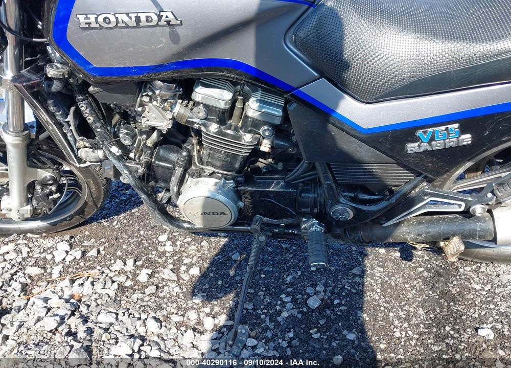 1985 HONDA VF1100 S VIN: 1HFSC1702FA105062