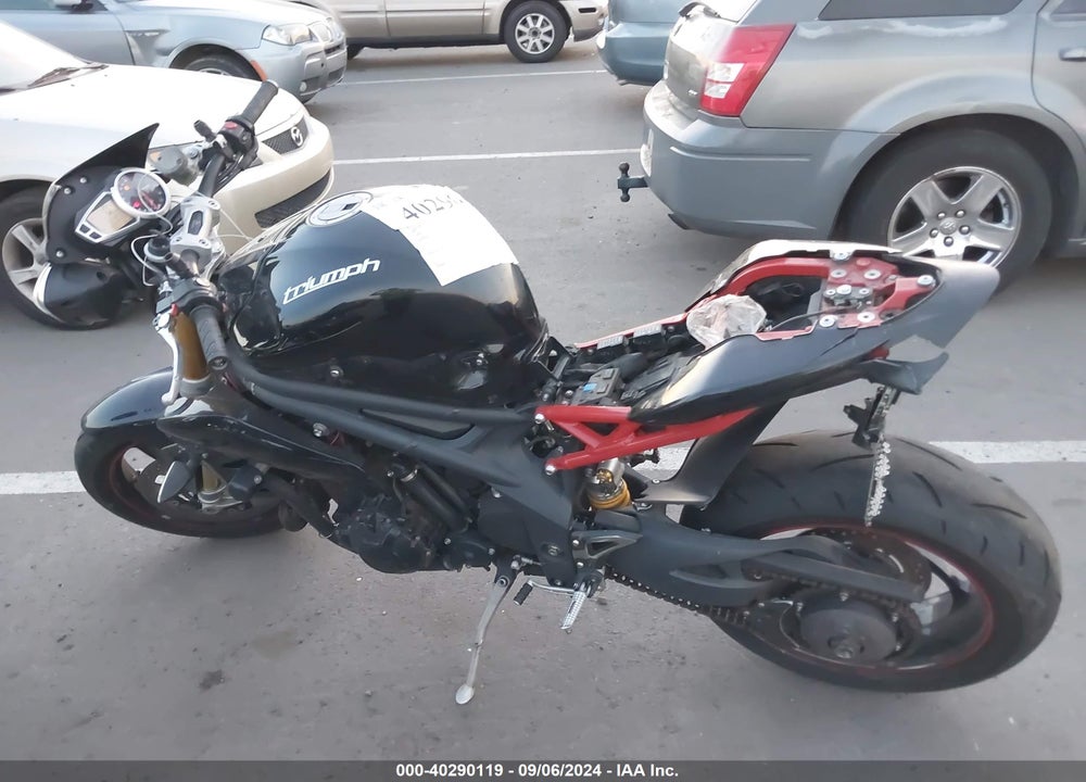 2013 TRIUMPH MOTORCYCLE SPEED TRIPLE R ABS VIN: SMTN03PK7DT599029