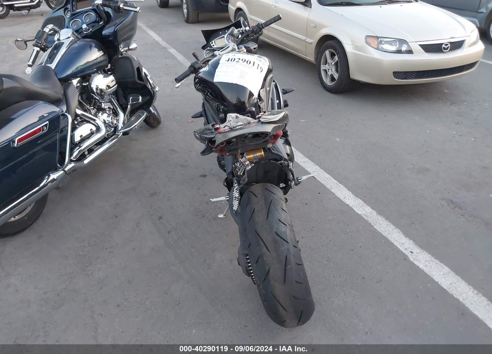 2013 TRIUMPH MOTORCYCLE SPEED TRIPLE R ABS VIN: SMTN03PK7DT599029