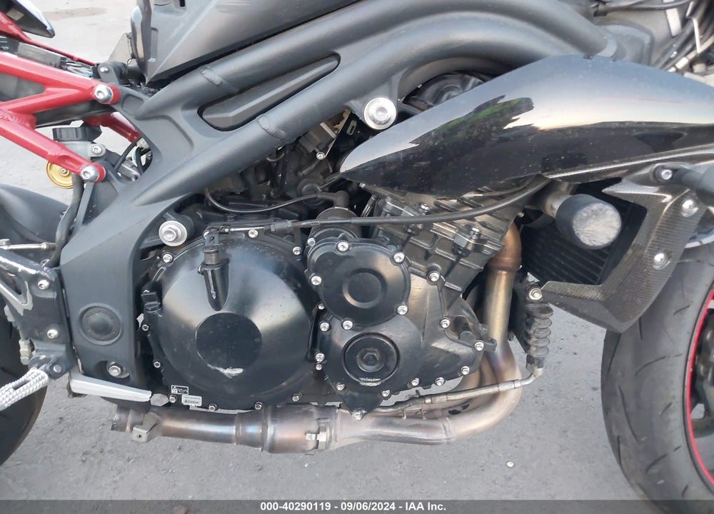 2013 TRIUMPH MOTORCYCLE SPEED TRIPLE R ABS VIN: SMTN03PK7DT599029