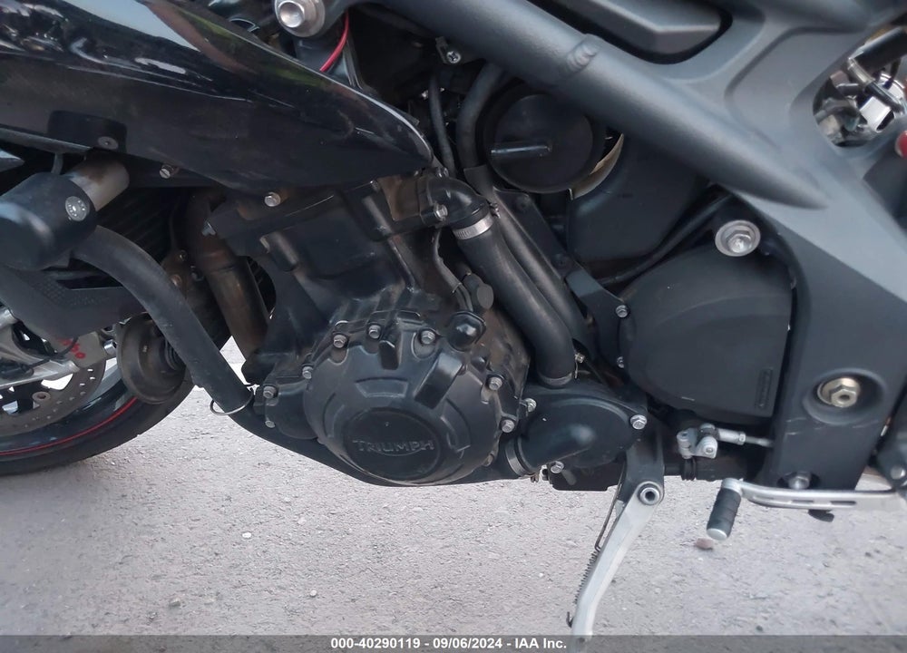 2013 TRIUMPH MOTORCYCLE SPEED TRIPLE R ABS VIN: SMTN03PK7DT599029