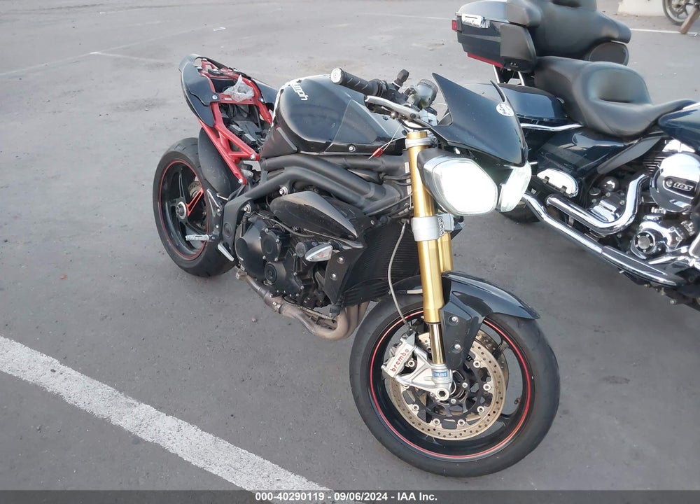 2013 TRIUMPH MOTORCYCLE SPEED TRIPLE R ABS VIN: SMTN03PK7DT599029