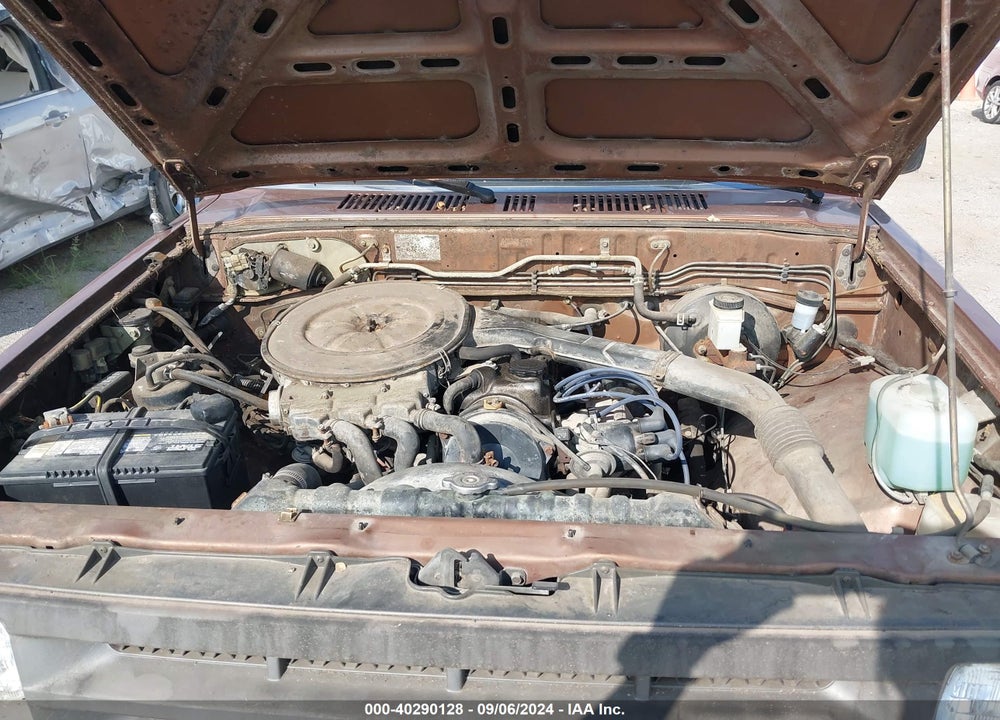 1987 MAZDA B2000 VIN: JM2UF1110H0599034