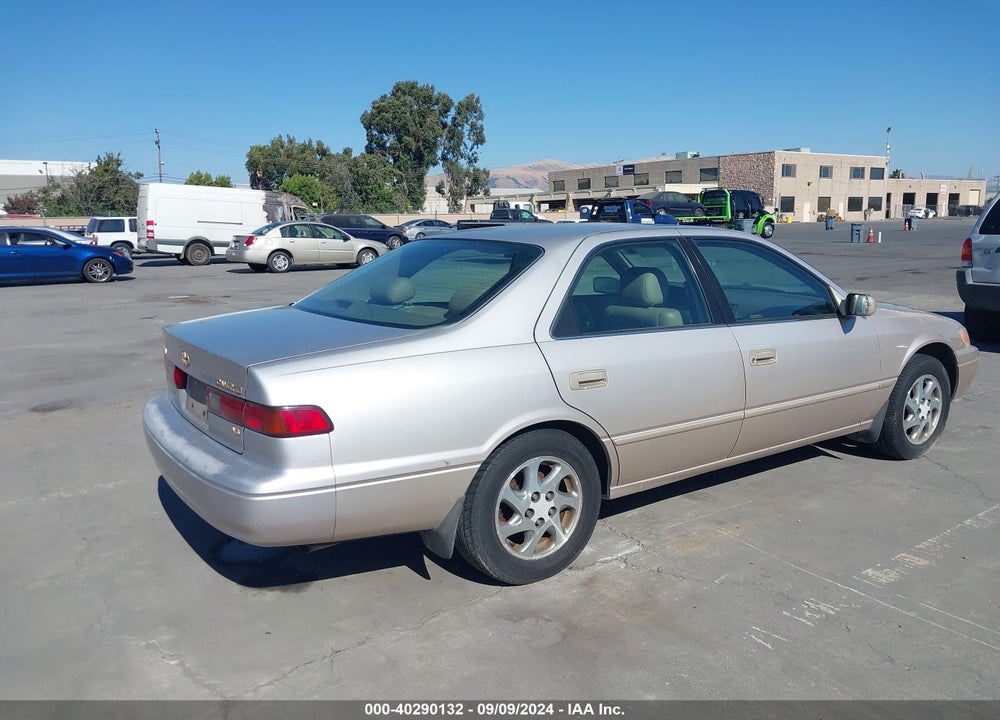 1998 TOYOTA CAMRY XLE V6 VIN: 4T1BF28K2WU057791