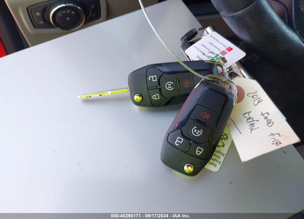 2019 FORD F-150 XLT VIN: 1FTEW1E52KKD29563