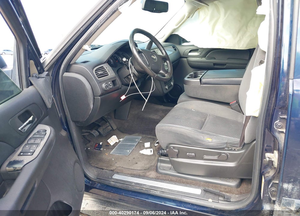 2009 CHEVROLET TAHOE LS VIN: 1GNFC13C19R133766