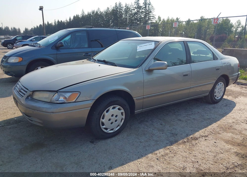 1998 TOYOTA CAMRY LE VIN: JT2BG22K7W0166726