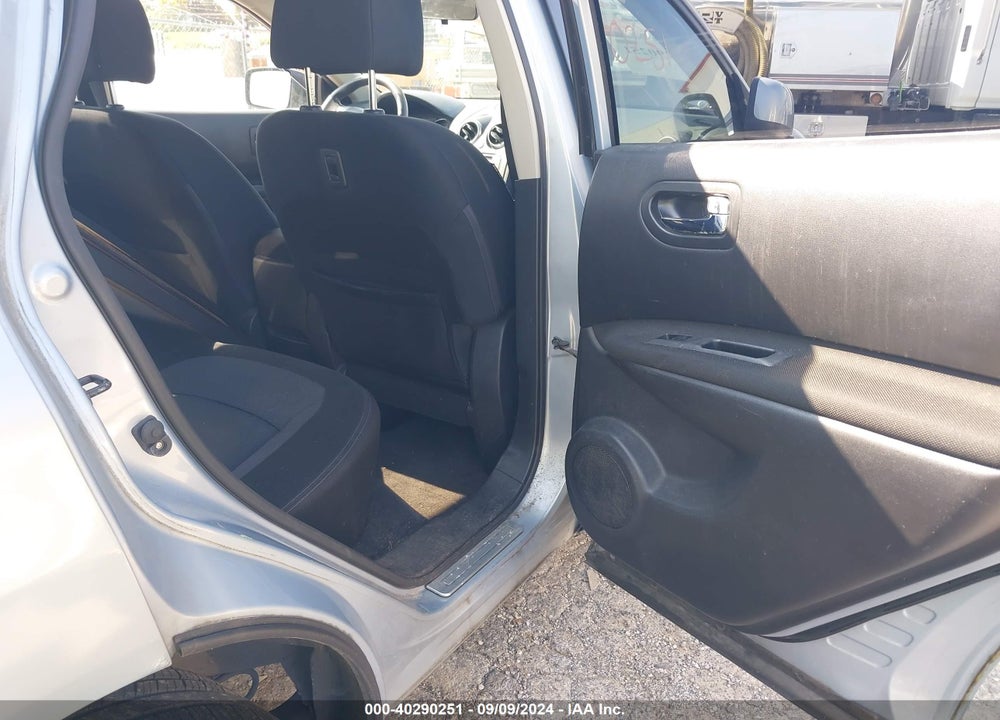 2013 NISSAN ROGUE VIN: JN8AS5MV6DW126632