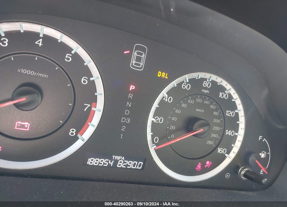 2011 HONDA ACCORD 2.4 LX-P VIN: 1HGCP2F42BA118256