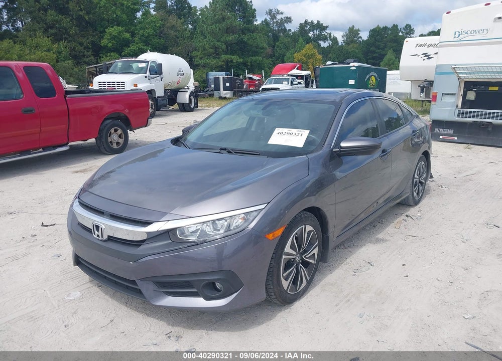 2018 HONDA CIVIC EX-L VIN: JHMFC1F72JX043094