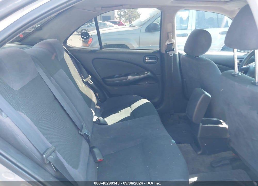 2004 NISSAN SENTRA SE-R VIN: 3N1AB51D44L732933