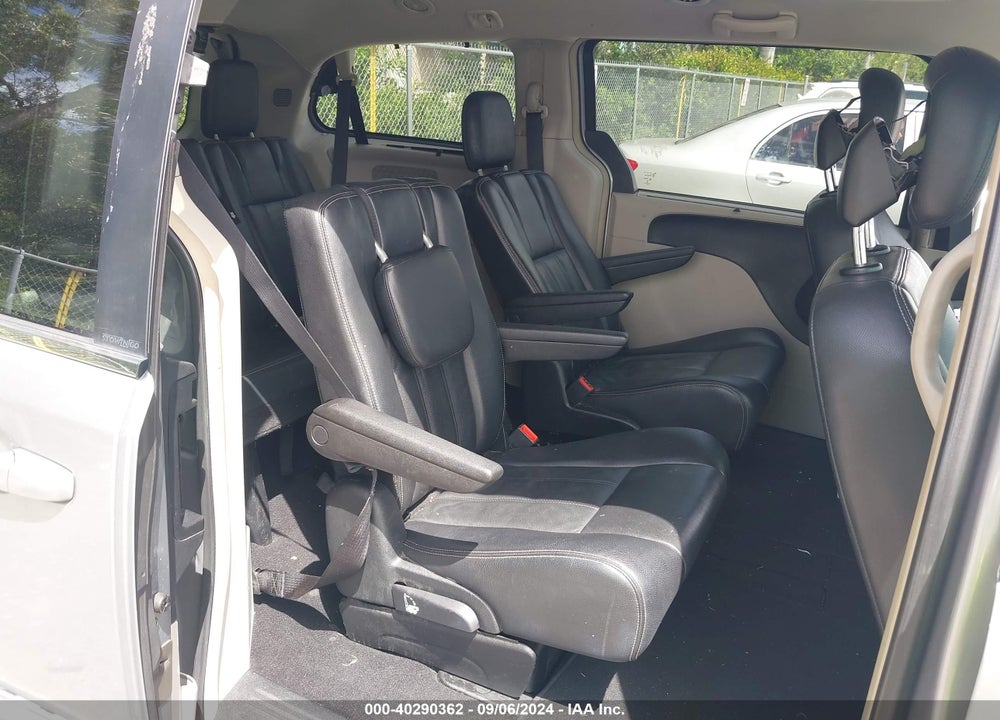2013 CHRYSLER TOWN & COUNTRY TOURING VIN: 2C4RC1BG4DR808636