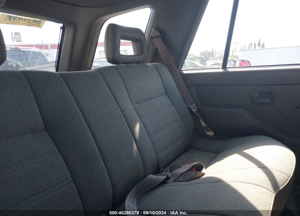 1993 ISUZU RODEO S/LS VIN: 4S2CY58V8P4327482