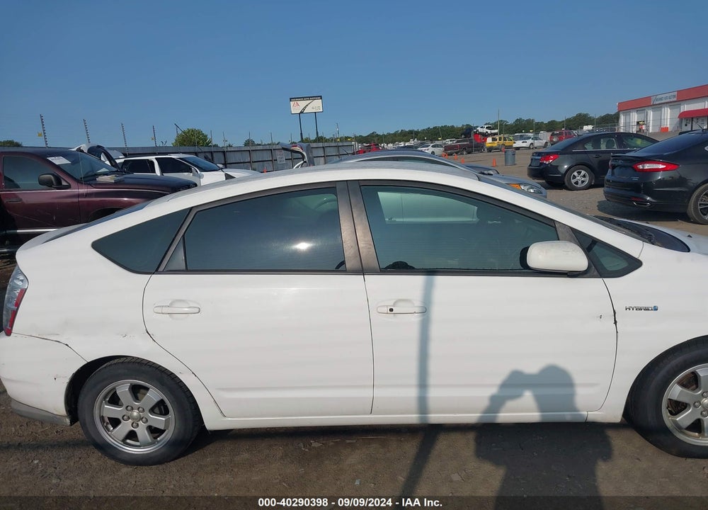 2008 TOYOTA PRIUS VIN: JTDKB20U287782452