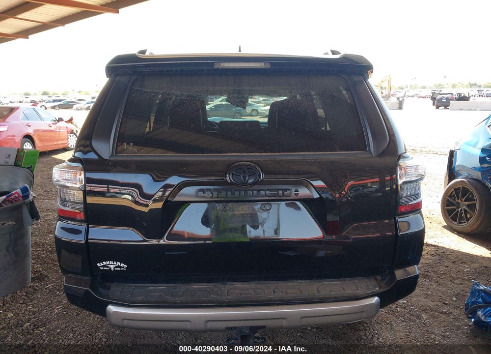 2020 TOYOTA 4RUNNER TRD OFF ROAD PREMIUM VIN: JTEBU5JR3L5825721