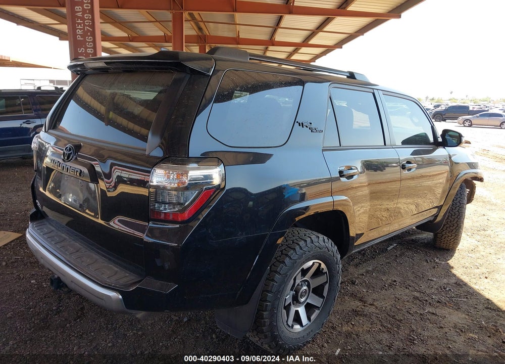 2020 TOYOTA 4RUNNER TRD OFF ROAD PREMIUM VIN: JTEBU5JR3L5825721