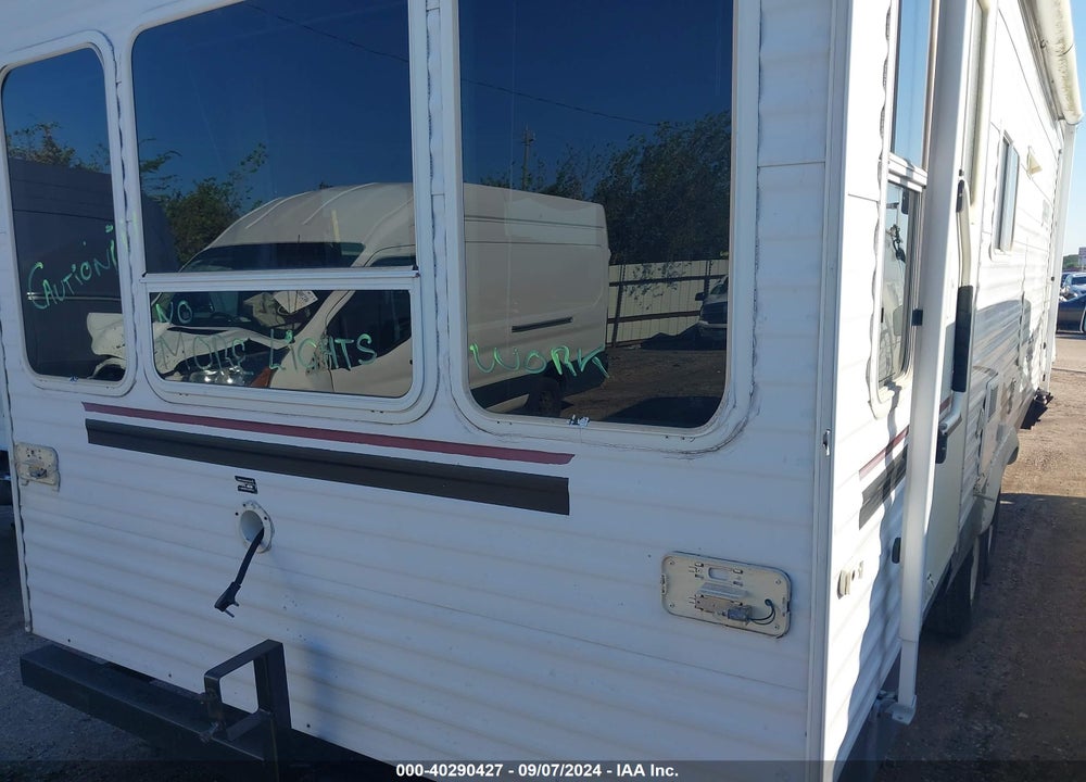 2005 HORNET KEYSTONE VIN: 4YDT29R265E317465