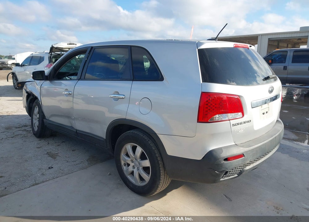 2012 KIA SORENTO LX VIN: 5XYKT3A1XCG234167