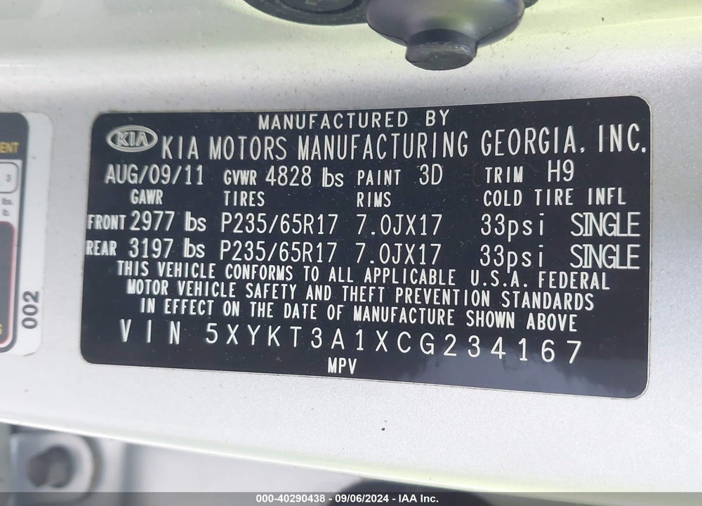 2012 KIA SORENTO LX VIN: 5XYKT3A1XCG234167