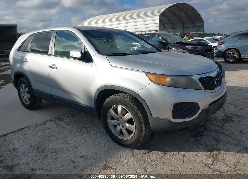 2012 KIA SORENTO LX VIN: 5XYKT3A1XCG234167
