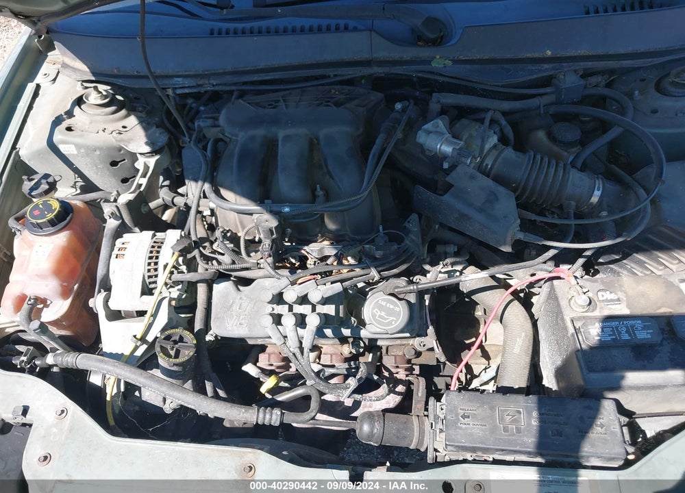 2005 FORD TAURUS SE VIN: 1FAHP53285A266320