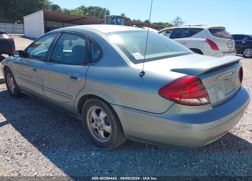 2005 FORD TAURUS SE VIN: 1FAHP53285A266320