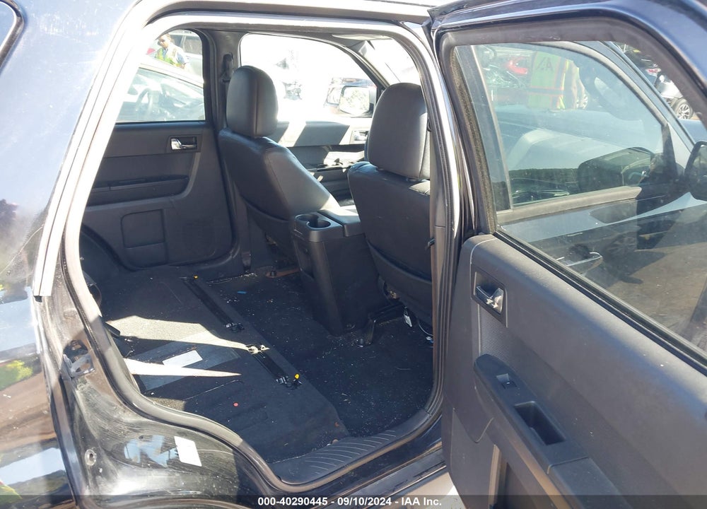 2010 FORD ESCAPE LIMITED VIN: 1FMCU9E7XAKD38308