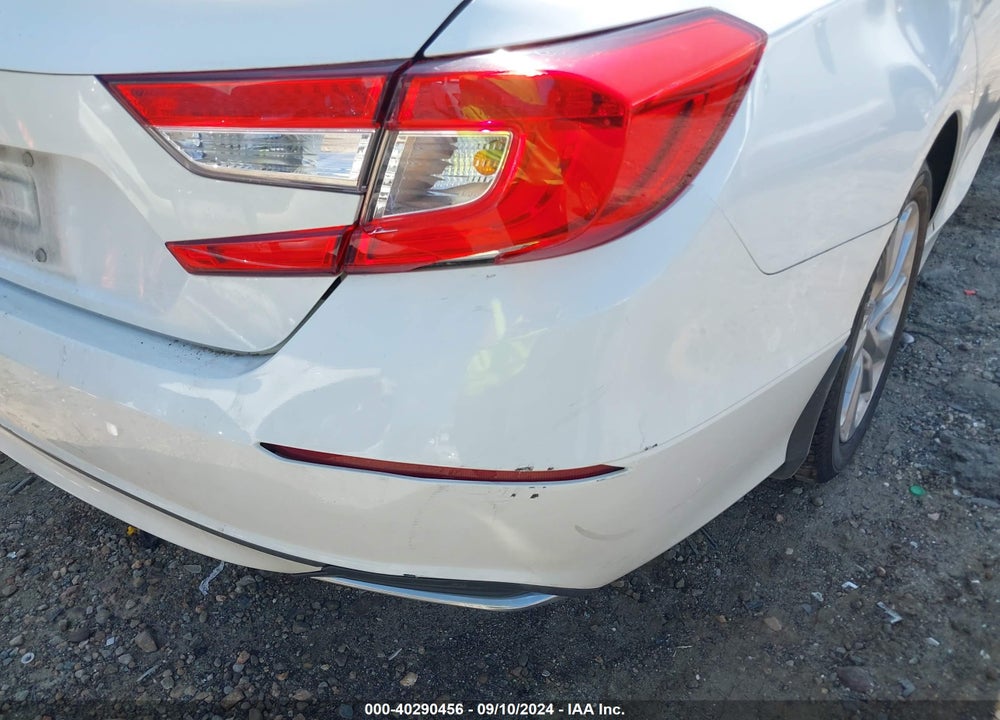 2018 HONDA ACCORD LX VIN: 1HGCV1F1XJA222644