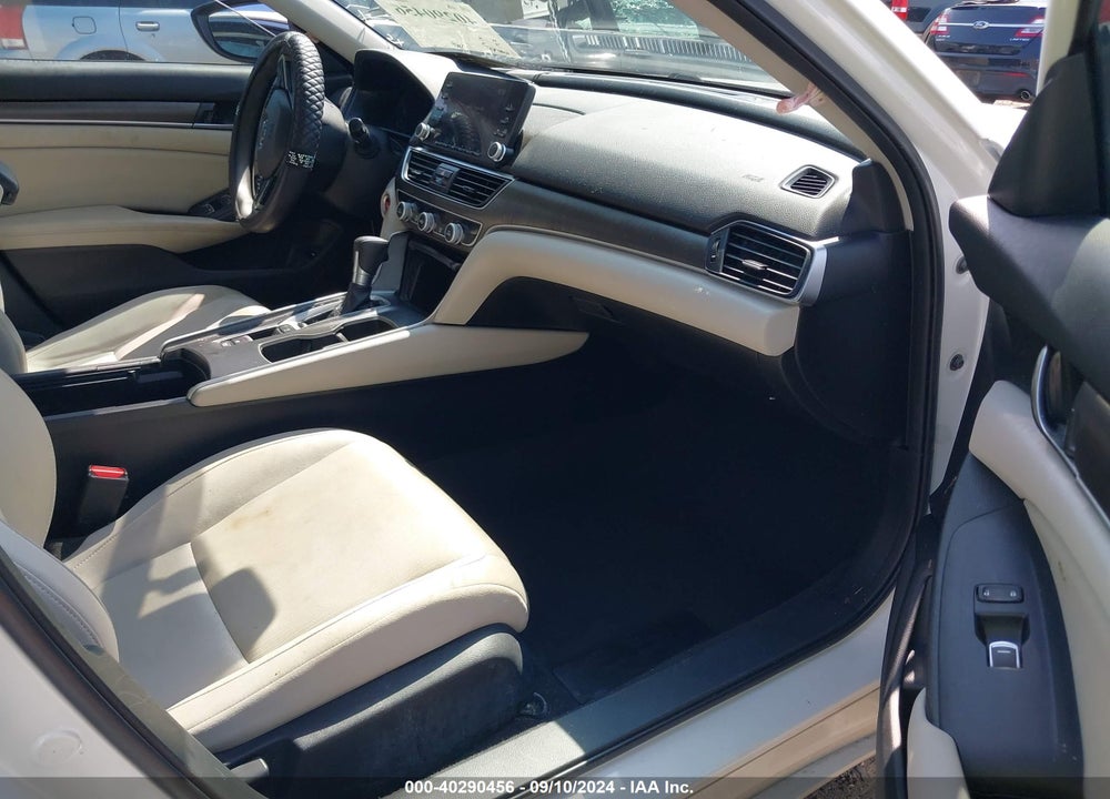 2018 HONDA ACCORD LX VIN: 1HGCV1F1XJA222644