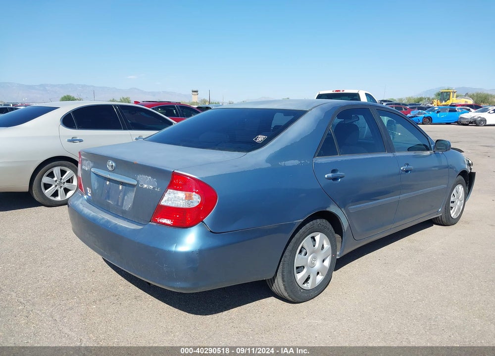 2004 TOYOTA CAMRY LE VIN: 4T1BE32K04U890570