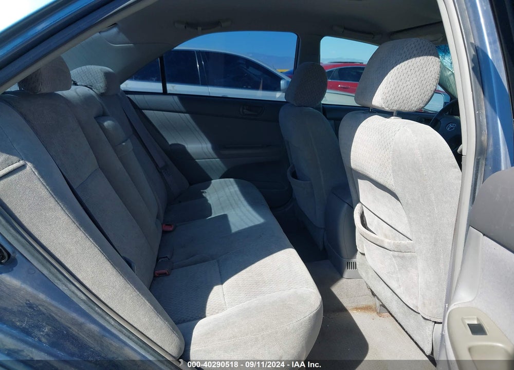 2004 TOYOTA CAMRY LE VIN: 4T1BE32K04U890570