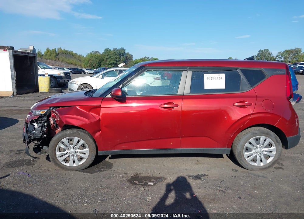 2020 KIA SOUL LX VIN: KNDJ23AU7L7118902
