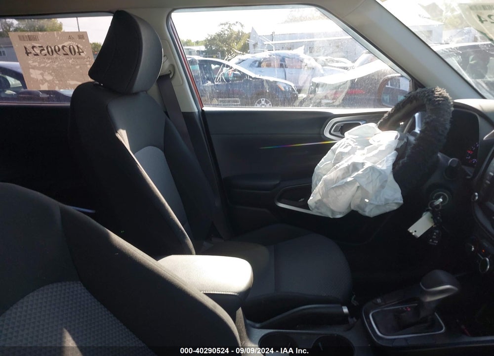2020 KIA SOUL LX VIN: KNDJ23AU7L7118902