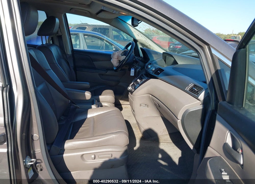 2011 HONDA ODYSSEY EX-L VIN: 5FNRL5H63BB053560