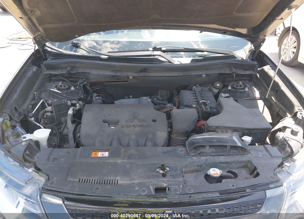 2020 MITSUBISHI OUTLANDER VIN: JA4AD3A33LZ029084