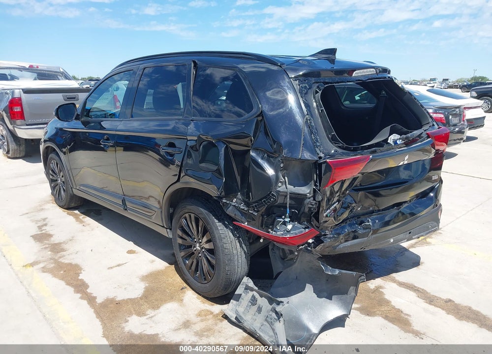 2020 MITSUBISHI OUTLANDER VIN: JA4AD3A33LZ029084