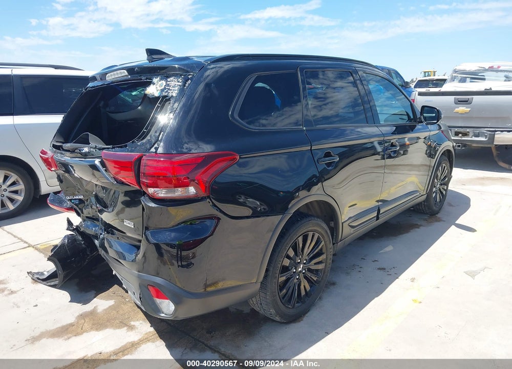 2020 MITSUBISHI OUTLANDER VIN: JA4AD3A33LZ029084