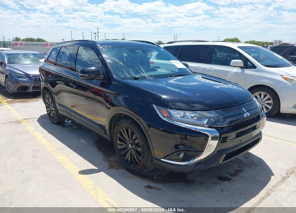 2020 MITSUBISHI OUTLANDER VIN: JA4AD3A33LZ029084
