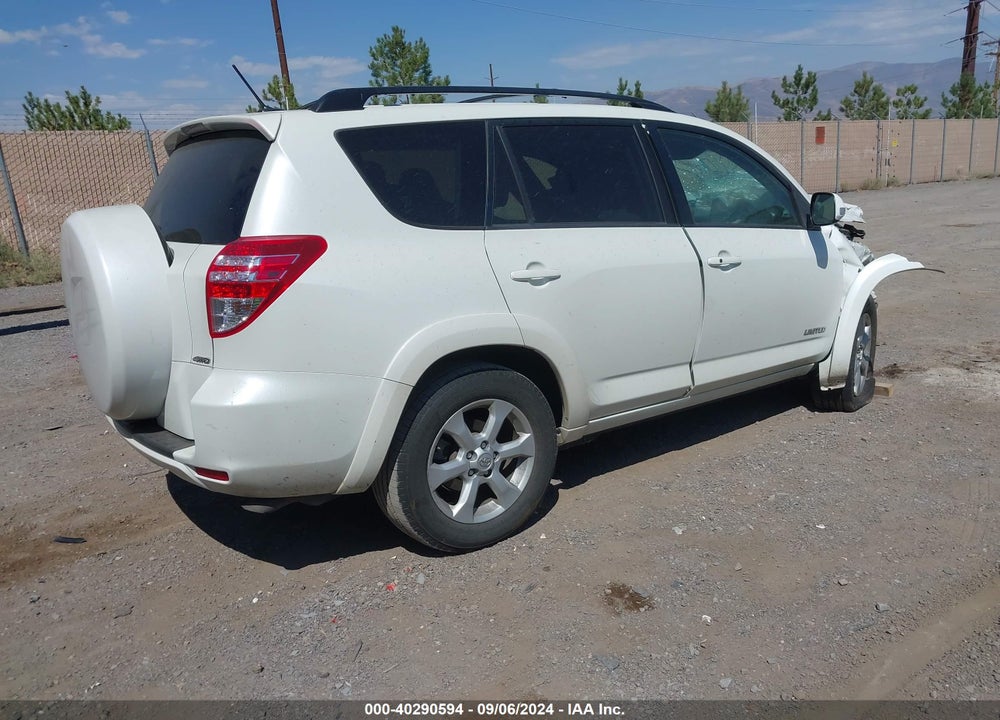 2011 TOYOTA RAV4 LIMITED V6 VIN: JTMEK4DV8B5105890