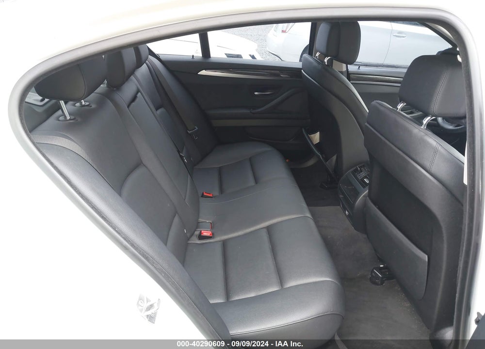2013 BMW 528I VIN: WBAXG5C55DDY32749